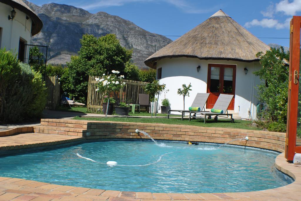 Roundhouse Guesthouse Franschhoek Exterior foto